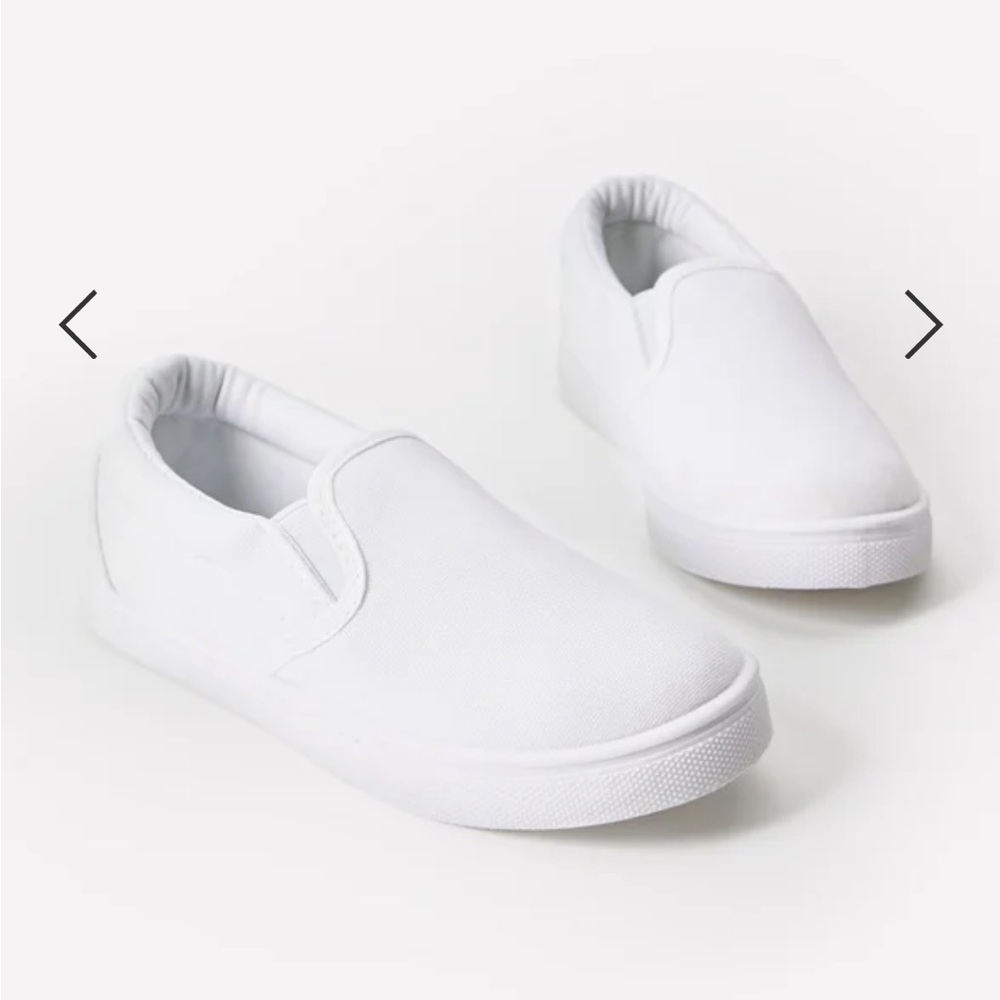 NWT FabKids Slip On Sneaker | Size: 2